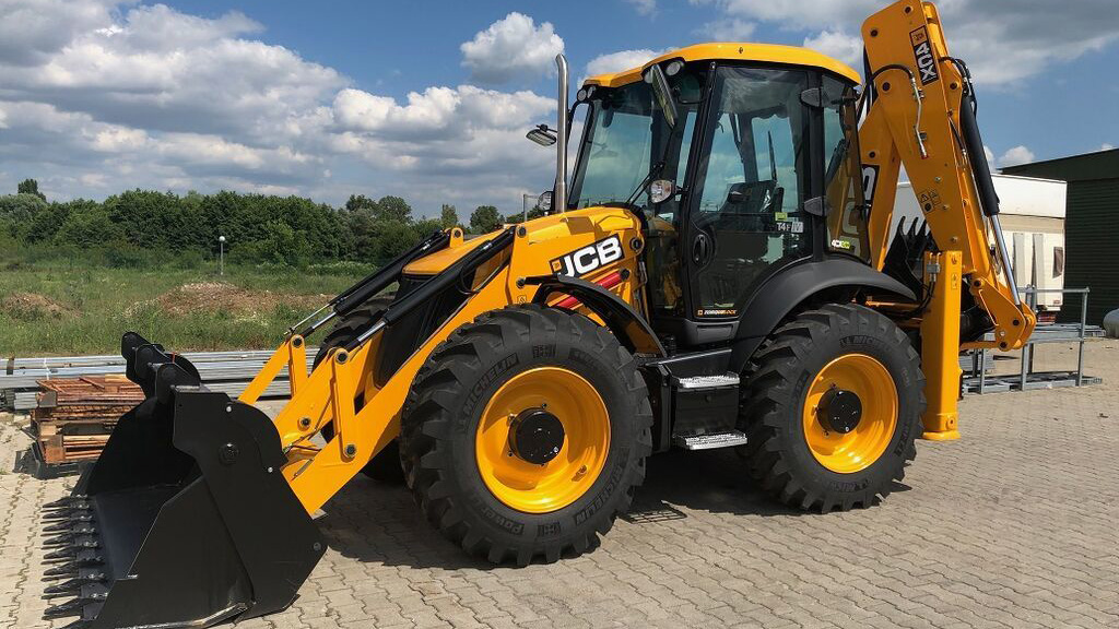 Экскаватор-погрузчик JCB 4CX